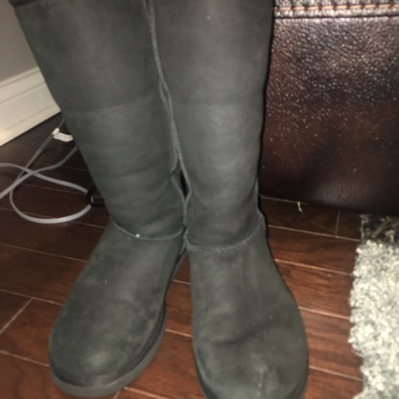 Black Tall Uggs - Picture 6 of 7